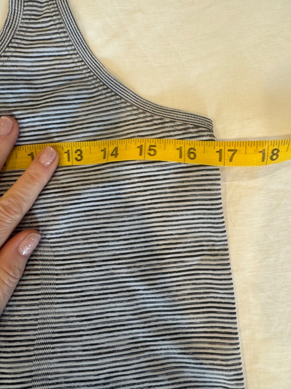 Lululemon Swiftly Tech Striped Racerback Tank Top Size 8 - Picture 6 of 6